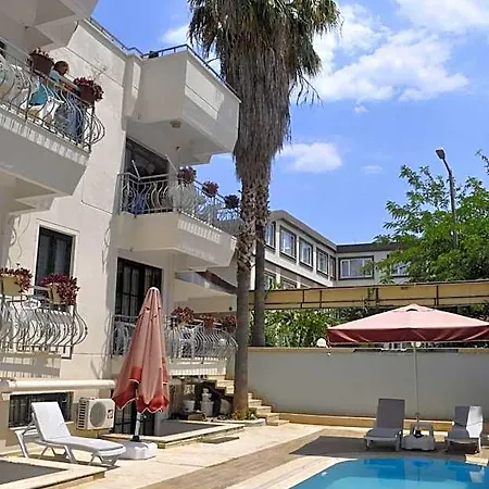 Kemer Suit Kemer