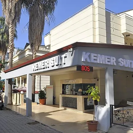 Kemer Suit Kemer