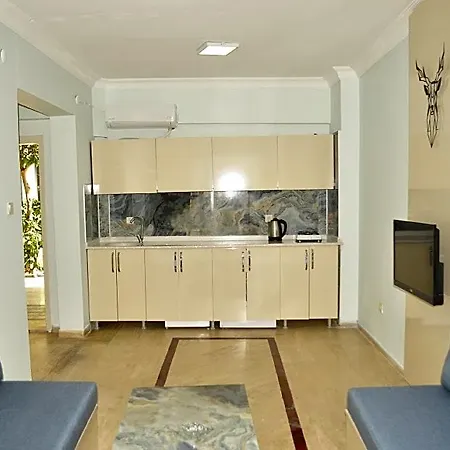 Kemer Suit 3*
